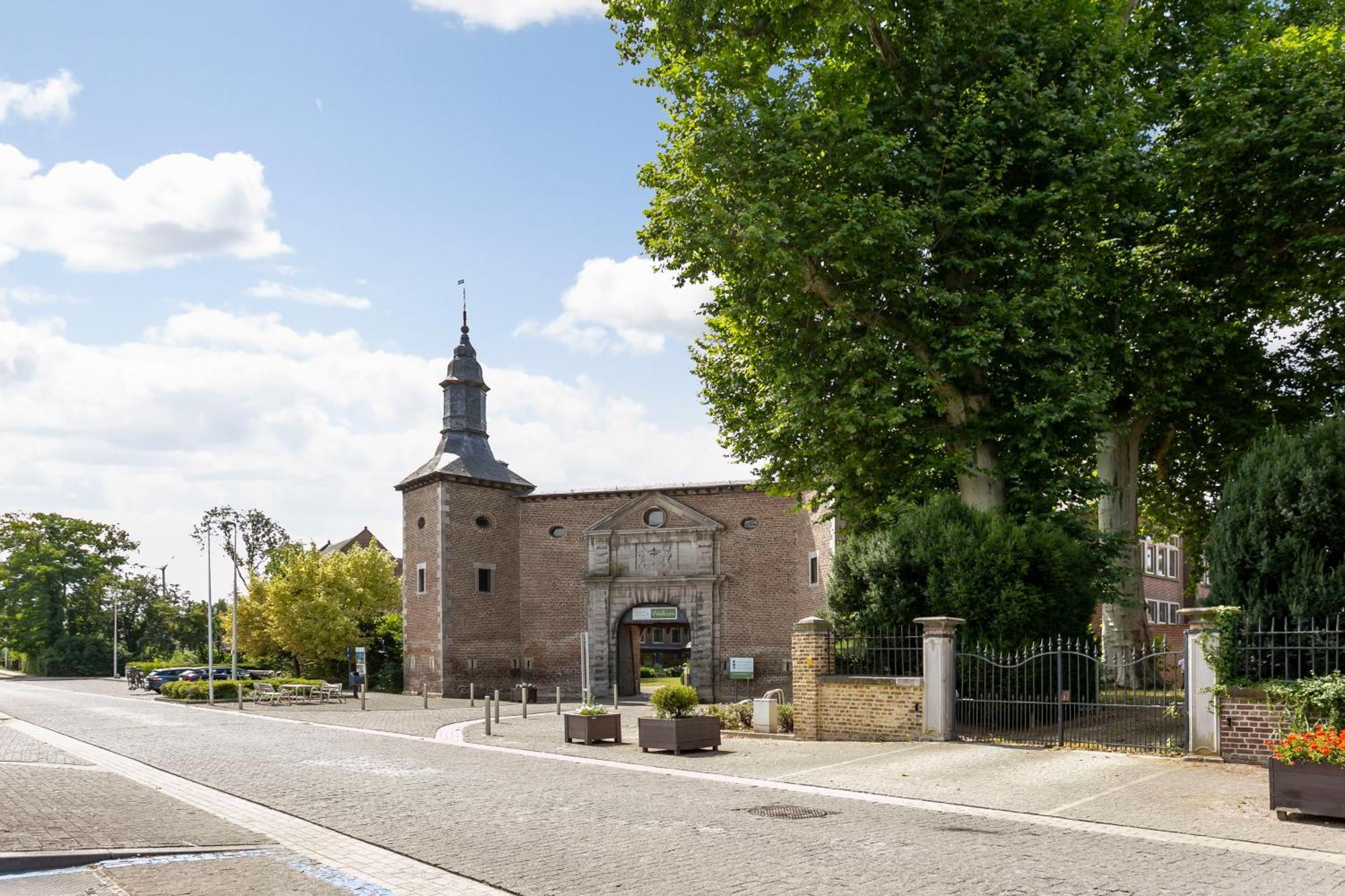 Chateau De Looz Eksteriør billede