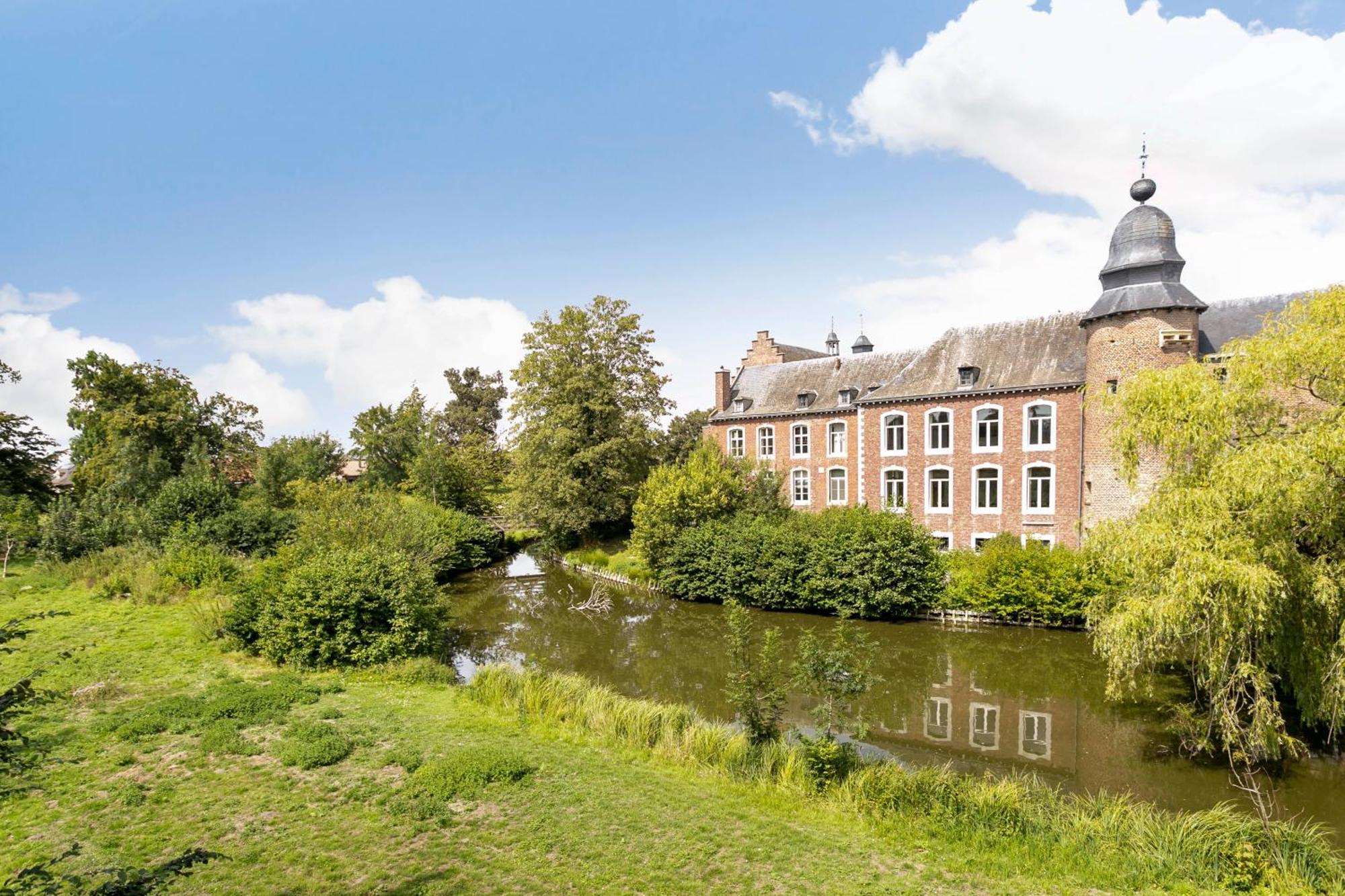 Chateau De Looz Eksteriør billede